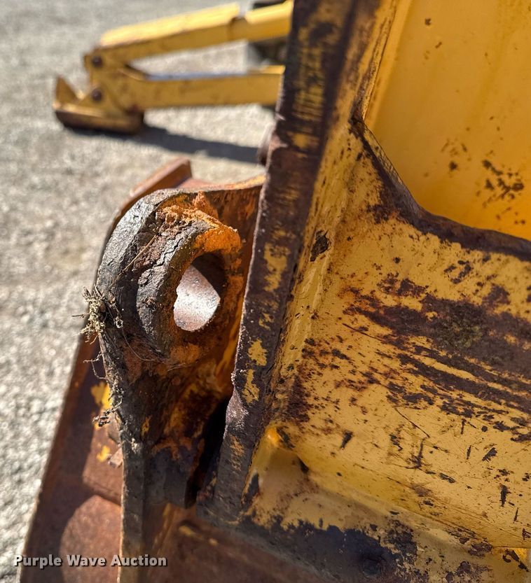 image for item EG2294 1997 Caterpillar 416C backhoe