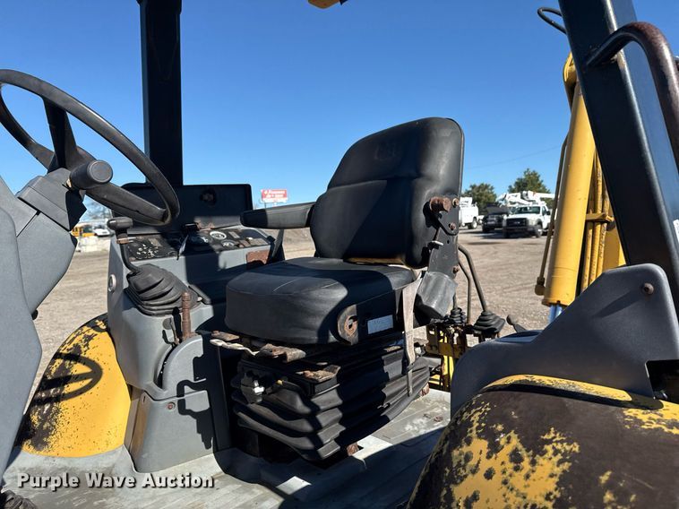 image for item EG2294 1997 Caterpillar 416C backhoe