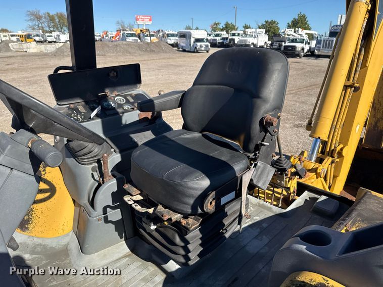 image for item EG2294 1997 Caterpillar 416C backhoe