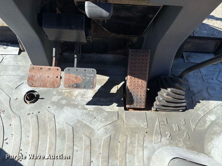 image for item EG2294 1997 Caterpillar 416C backhoe