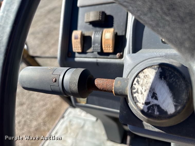 image for item EG2294 1997 Caterpillar 416C backhoe