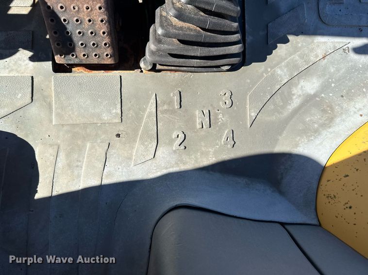 image for item EG2294 1997 Caterpillar 416C backhoe