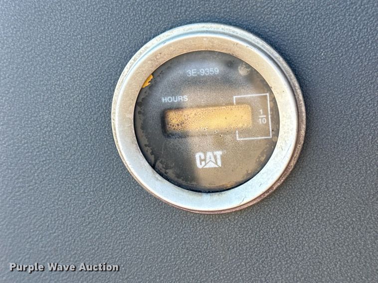 image for item EG2294 1997 Caterpillar 416C backhoe