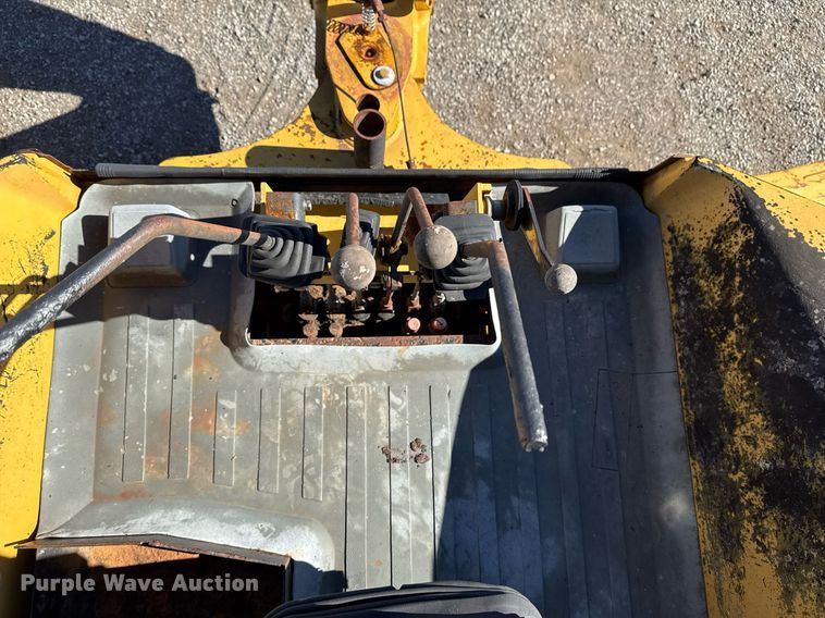 image for item EG2294 1997 Caterpillar 416C backhoe