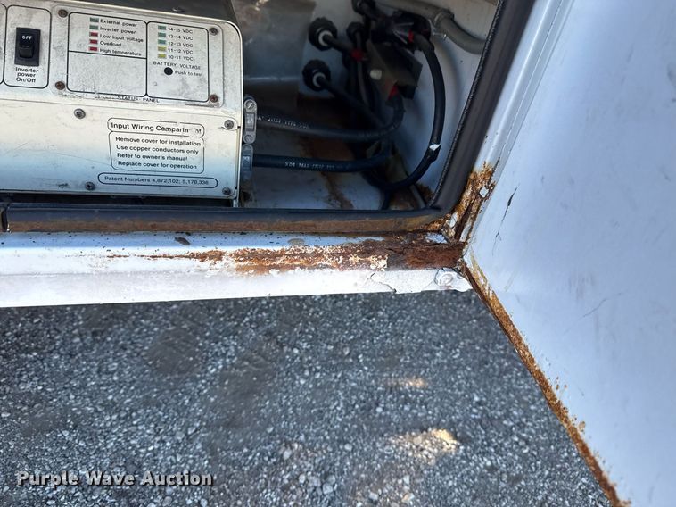 image for item EG2296 2009 Ford F450 Super Duty bucket truck