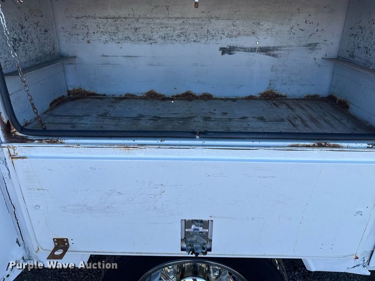 image for item EG2296 2009 Ford F450 Super Duty bucket truck