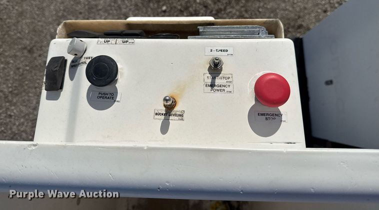 image for item EG2296 2009 Ford F450 Super Duty bucket truck