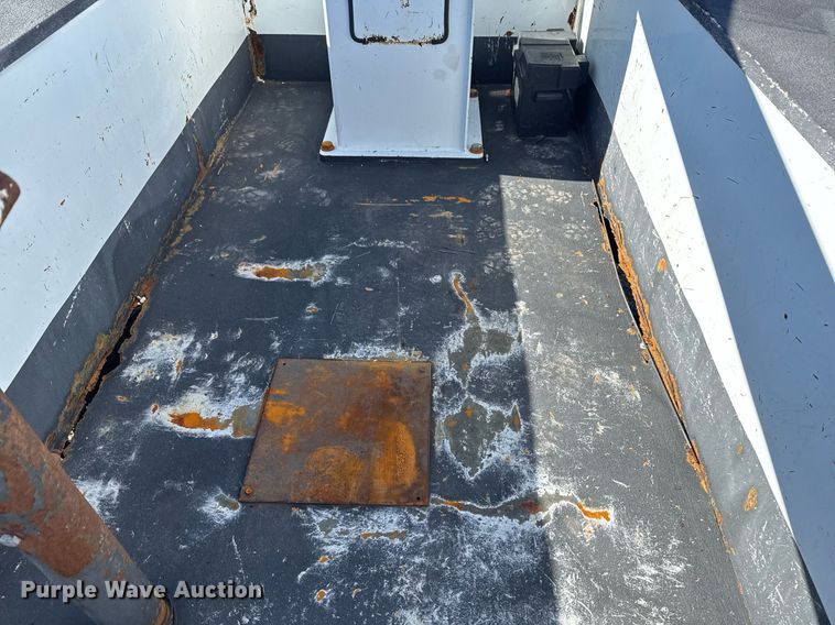 image for item EG2296 2009 Ford F450 Super Duty bucket truck