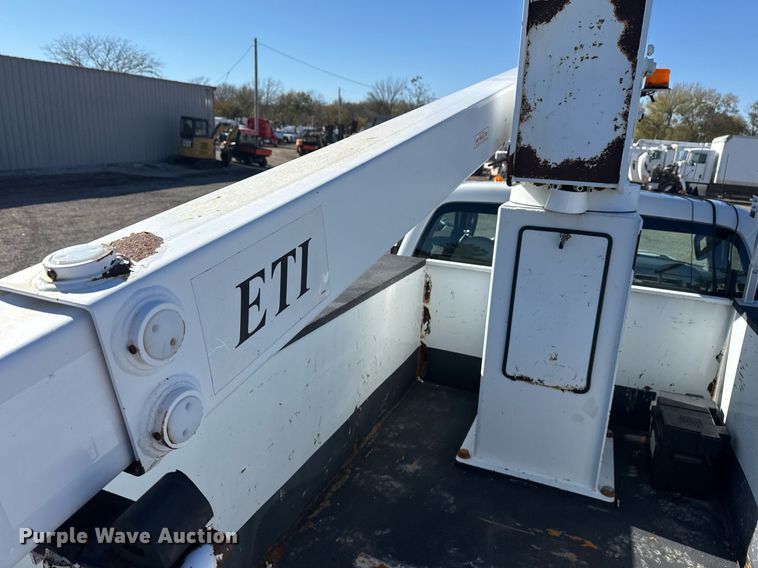 image for item EG2296 2009 Ford F450 Super Duty bucket truck