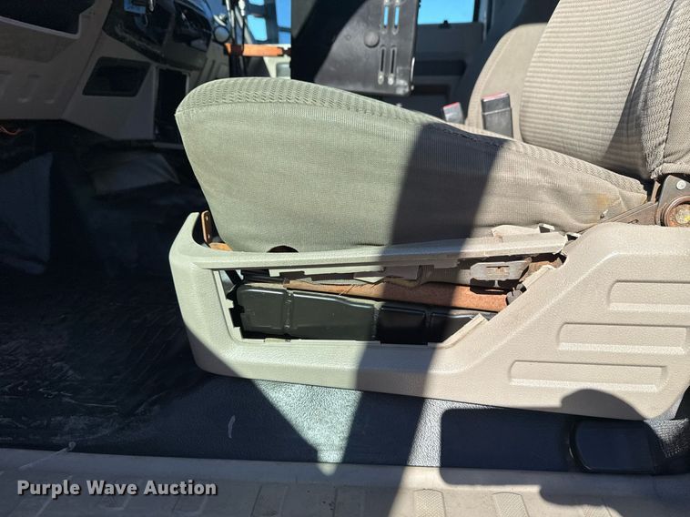 image for item EG2296 2009 Ford F450 Super Duty bucket truck