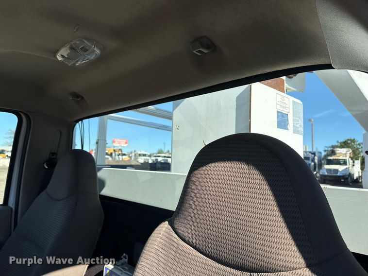 image for item EG2296 2009 Ford F450 Super Duty bucket truck