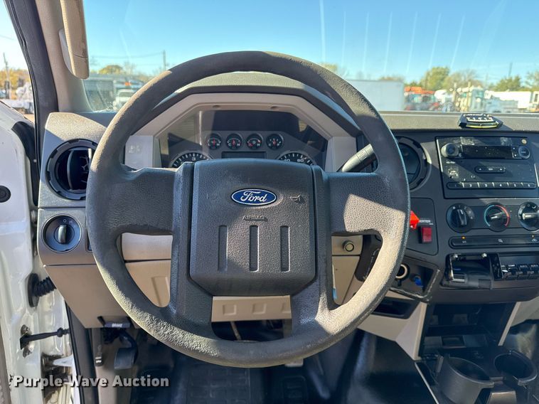 image for item EG2296 2009 Ford F450 Super Duty bucket truck