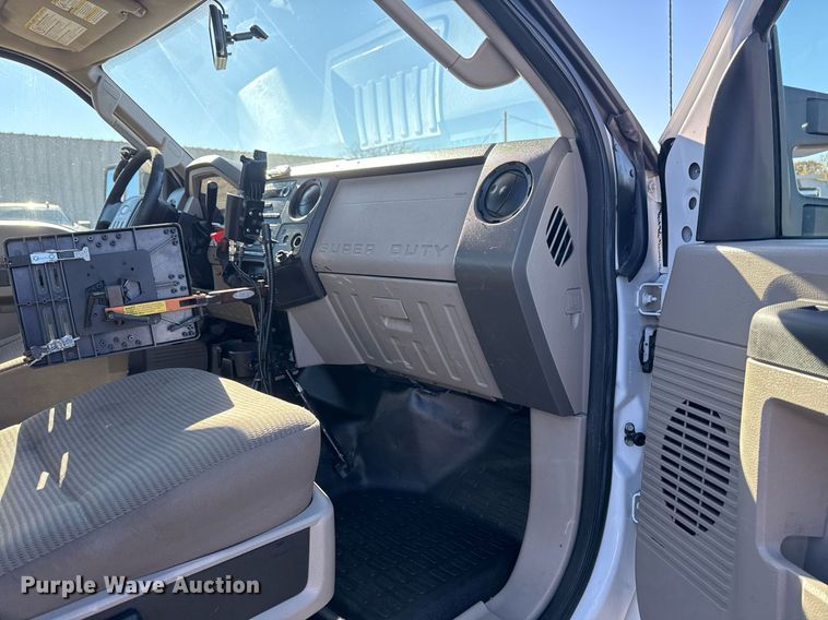 image for item EG2296 2009 Ford F450 Super Duty bucket truck