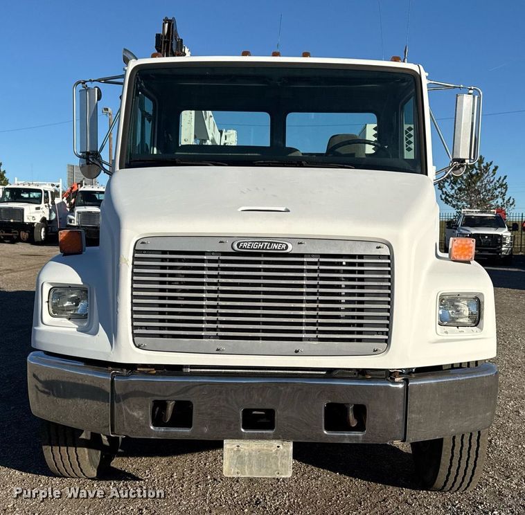 image for item EG2316 1997 Freightliner FL70 utility / service truck
