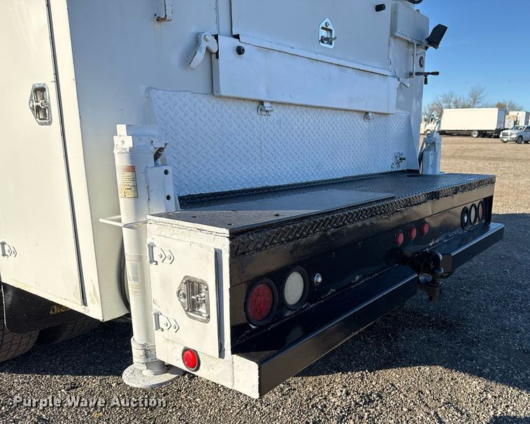 image for item EG2316 1997 Freightliner FL70 utility / service truck