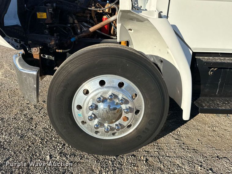 image for item EG2316 1997 Freightliner FL70 utility / service truck