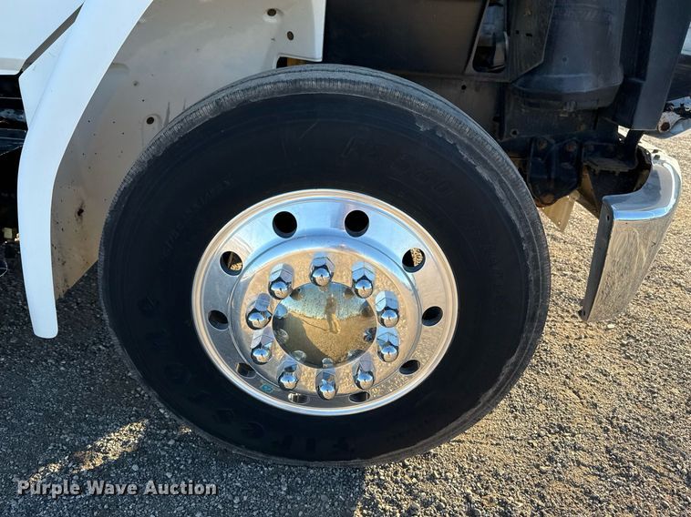 image for item EG2316 1997 Freightliner FL70 utility / service truck