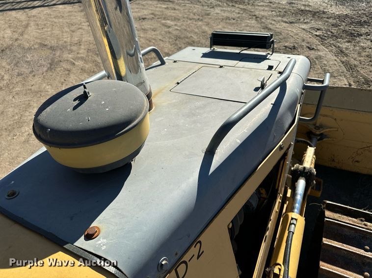 image for item EG6955 2005 John Deere 700H LGP dozer