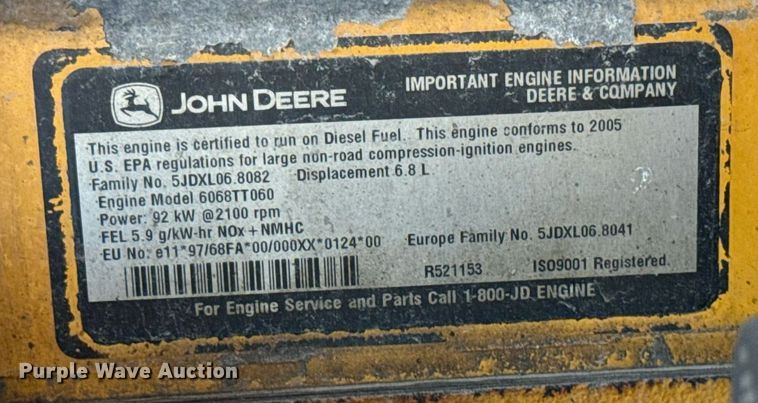 image for item EG6955 2005 John Deere 700H LGP dozer