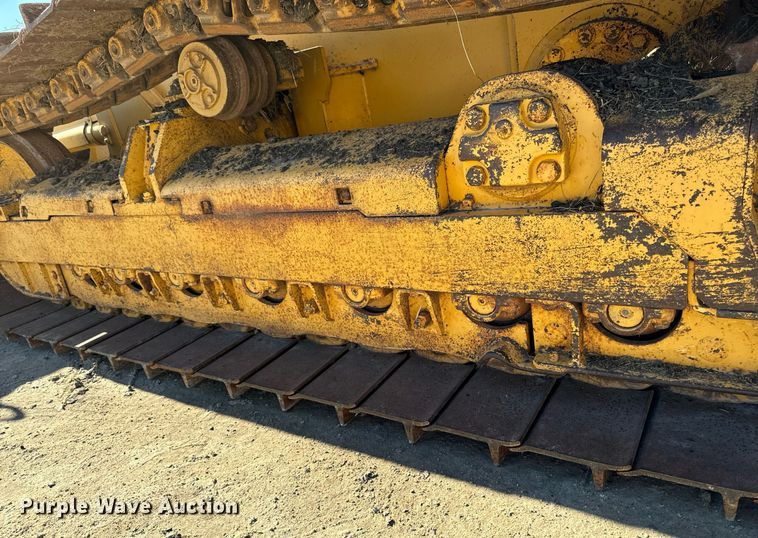 image for item EG6955 2005 John Deere 700H LGP dozer