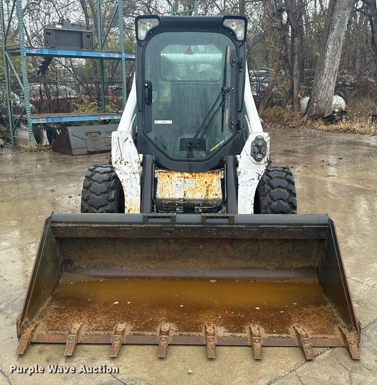 image for item EG6993 2019 Bobcat S650 skid steer loader