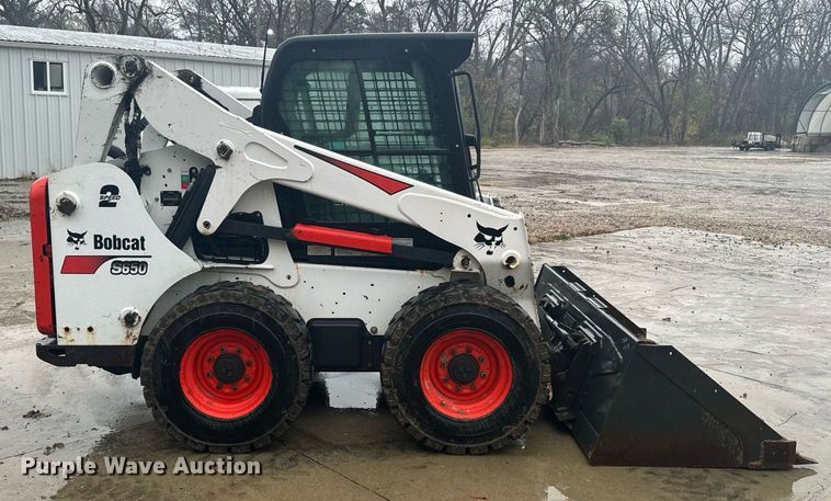 image for item EG6993 2019 Bobcat S650 skid steer loader
