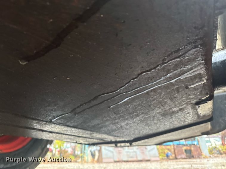 image for item EG6993 2019 Bobcat S650 skid steer loader