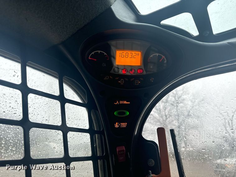 image for item EG6993 2019 Bobcat S650 skid steer loader