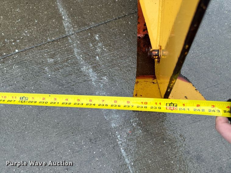 image for item EG6995 Pro-Tech SP20L wheel loader snow pusher