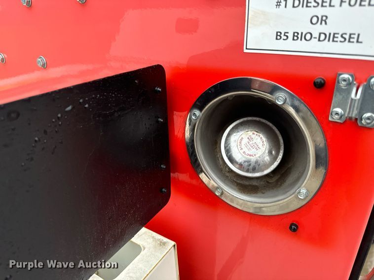 image for item EG6996 2018 Heat King HK300 ground heater