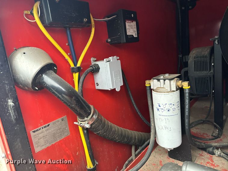 image for item EG6996 2018 Heat King HK300 ground heater