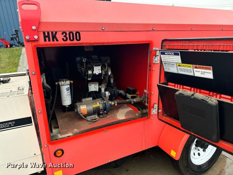 image for item EG6997 2018 Heat King HK300 ground heater