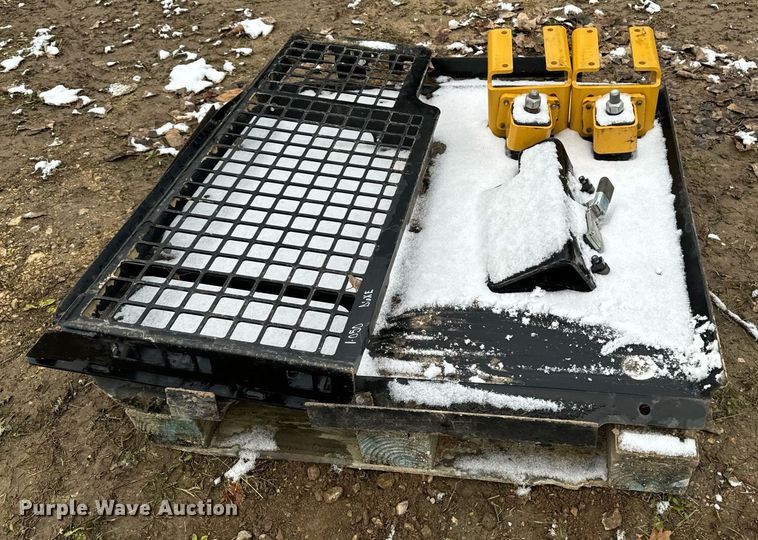 image for item EG7002 Dozer attachments