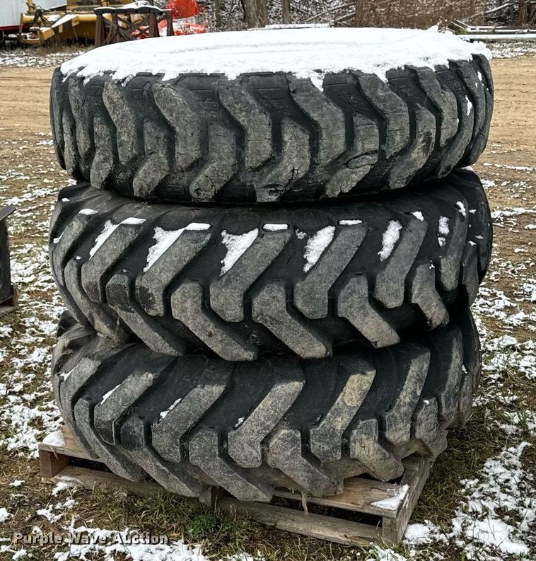 image for item EG7003 (6) Deestone DG2 14.00-24 tires and wheels