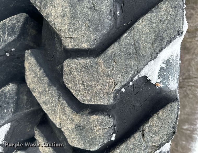 image for item EG7003 (6) Deestone DG2 14.00-24 tires and wheels