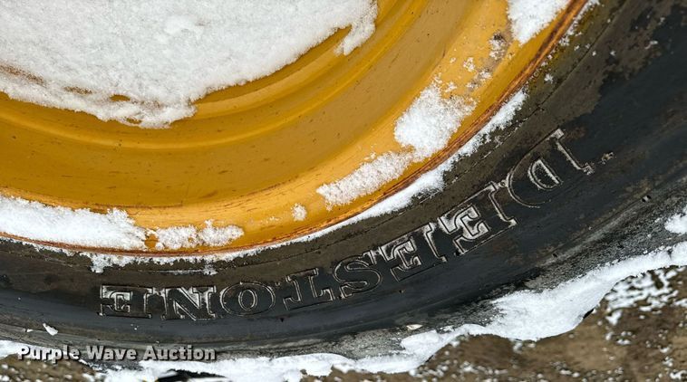 image for item EG7003 (6) Deestone DG2 14.00-24 tires and wheels