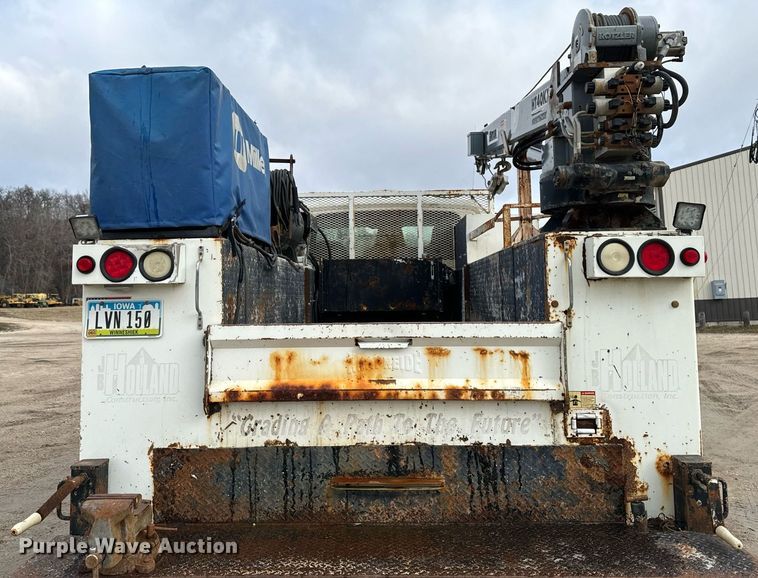 image for item EG7007 2007 International 4300 SBA utility / service truck