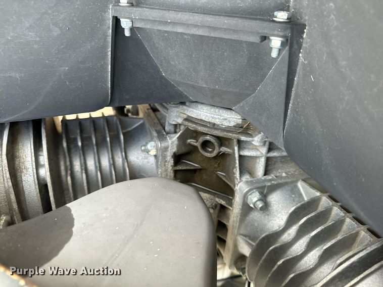 image for item EG7007 2007 International 4300 SBA utility / service truck