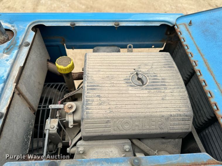 image for item EG7007 2007 International 4300 SBA utility / service truck