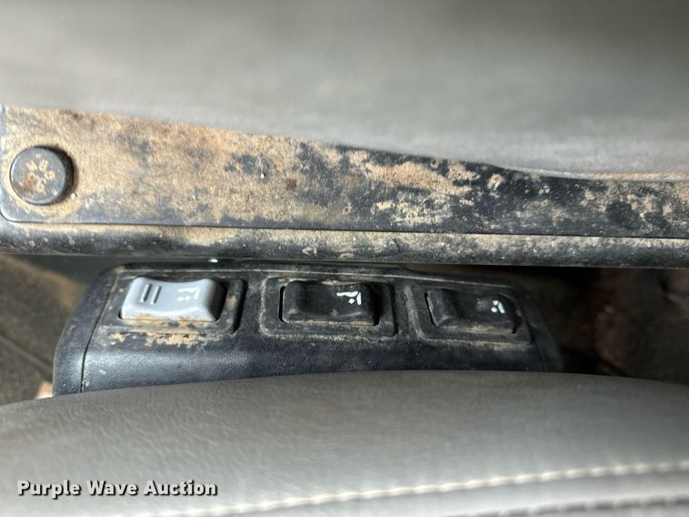 image for item EG7007 2007 International 4300 SBA utility / service truck