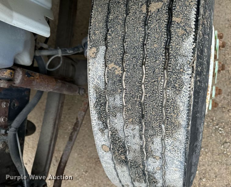 image for item EG7007 2007 International 4300 SBA utility / service truck