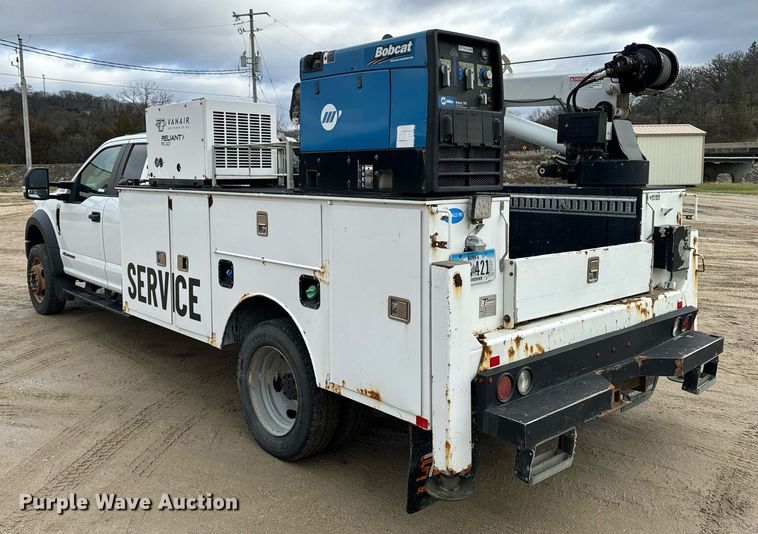 image for item EG7008 2017 Ford F550 Super Duty XL SuperCab utility / service truck