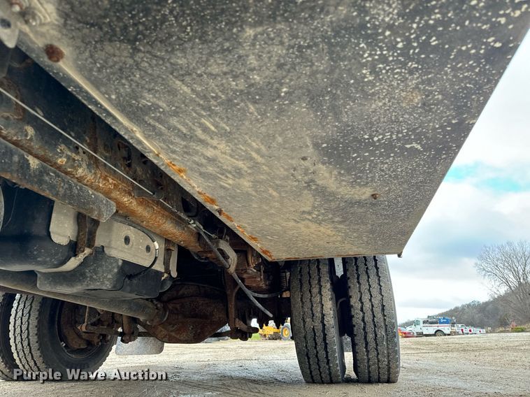 image for item EG7008 2017 Ford F550 Super Duty XL SuperCab utility / service truck