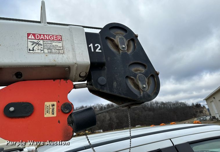 image for item EG7008 2017 Ford F550 Super Duty XL SuperCab utility / service truck