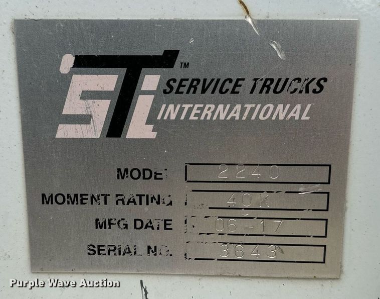 image for item EG7008 2017 Ford F550 Super Duty XL SuperCab utility / service truck