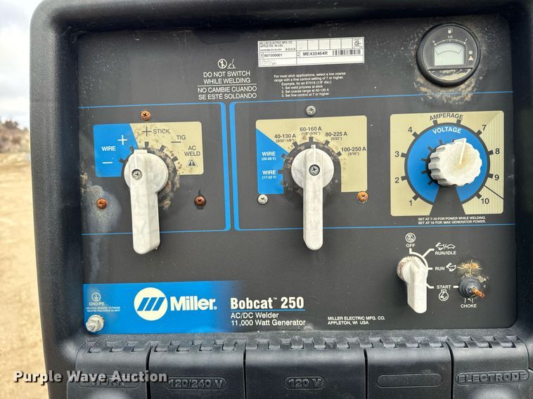 image for item EG7008 2017 Ford F550 Super Duty XL SuperCab utility / service truck