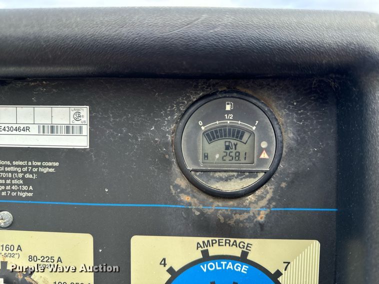 image for item EG7008 2017 Ford F550 Super Duty XL SuperCab utility / service truck