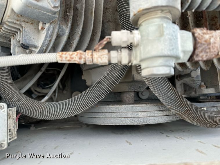 image for item EG7008 2017 Ford F550 Super Duty XL SuperCab utility / service truck