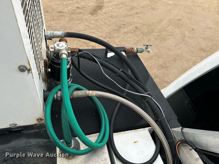 image for item EG7008 2017 Ford F550 Super Duty XL SuperCab utility / service truck