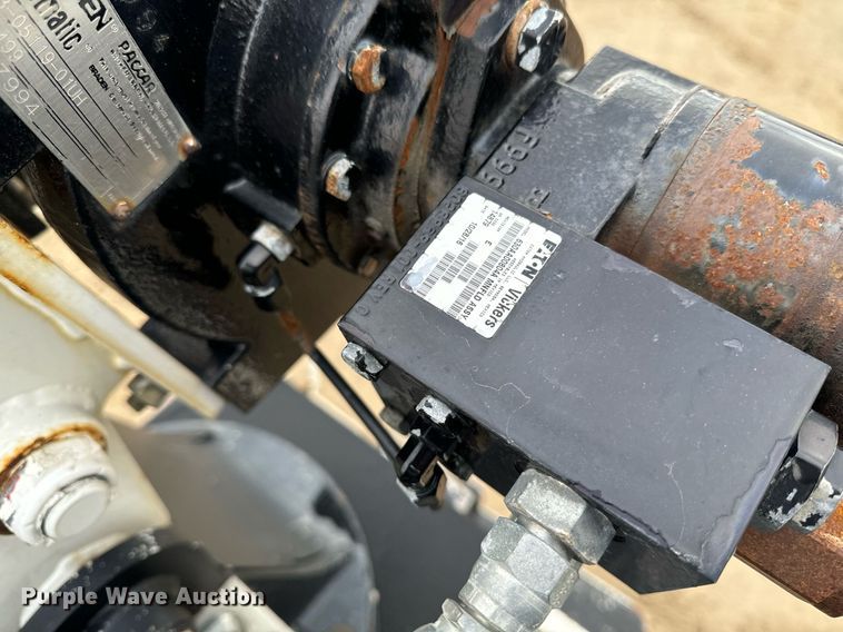 image for item EG7008 2017 Ford F550 Super Duty XL SuperCab utility / service truck